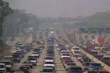 Cleaner fuels might reduce the smog but you're still left with this traffic jam. Image: ##http://www.boxoid.org/?p=86##Boxoid##