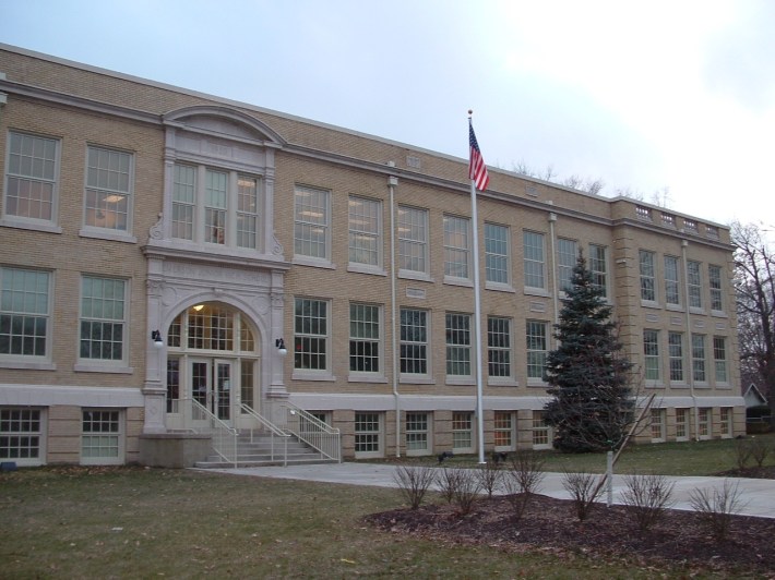 Lakewood's historic Emerson Elementary was preserved and restored, preserving a classic walkable school design. Image: ##http://lakewoodcityschools.org/districtNewsArticle.aspx?artID=750## LCSD##