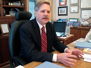 Sen. John Hoeven is again championing drivers' rights, even at the expense of crash investigations. Photo: ##http://sayanythingblog.com/entry/senator-hoeven-convinces-feds-to-withdraw-calorie-limits-from-school-lunches/##Say Anything Blog##