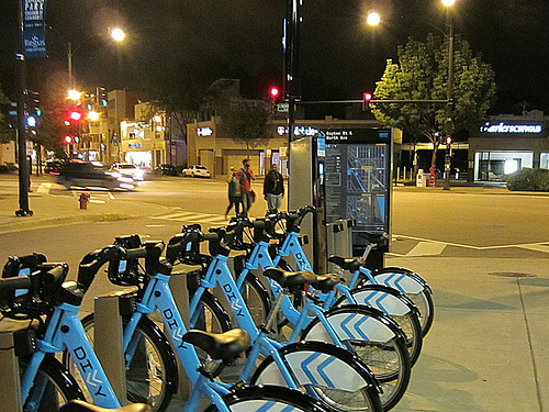 Divvy bike-share stations located near transit help boost ridership of each. Photo by ##http://chi.streetsblog.org/2013/07/01/pedaling-to-all-68-divvy-stations-in-one-day-was-fun-not-frustrating/##John Greenfield##