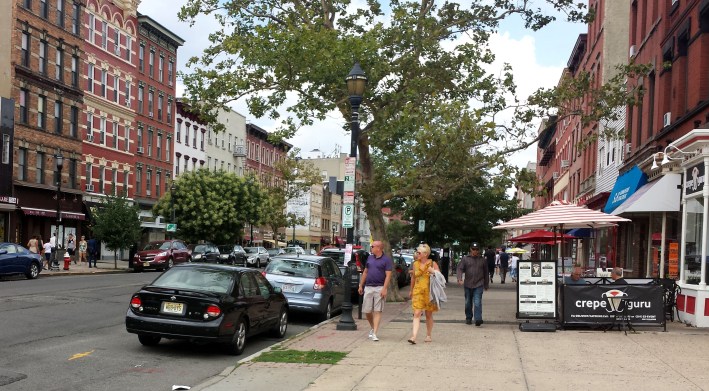 The federal government threw out 11 rules that prevented cities from building walkable streets Photo: NJbikeped.org