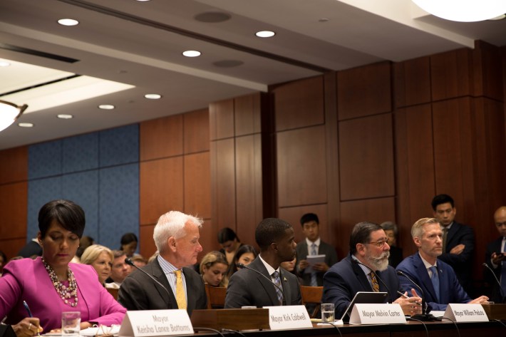 Climate mayors testify for more transit funding at a Senate Democratic hearing on the climate crisis.