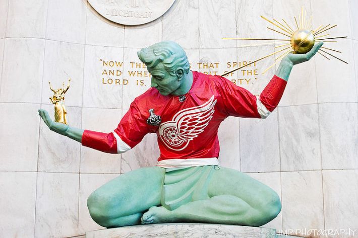 The Spirit of Detroit, during a hockey playoff series. Photo: James Marvin Phelps