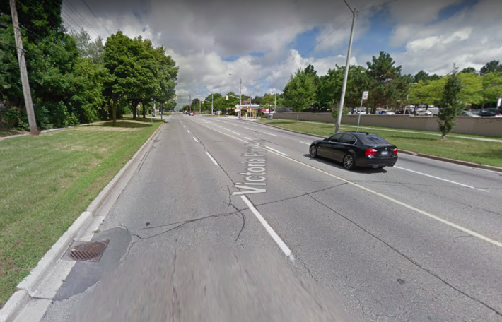 A research team suggests that Shawnee Park could unlock more cyclists if it added protected bike lanes to streets like Victoria Park Avenue (above, screenshot via Google Maps / August 2015).