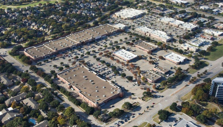 A car-dependent retail center in Plano, Texas. Source: BH Properties