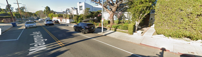 The reported site of the Anne Heche crash, via Google Maps.