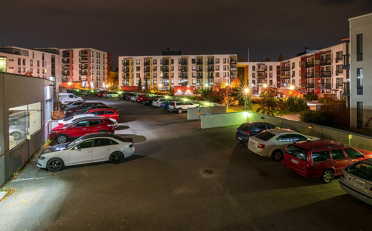 People want to pay parking fees separately from rent — Streetsblog USA