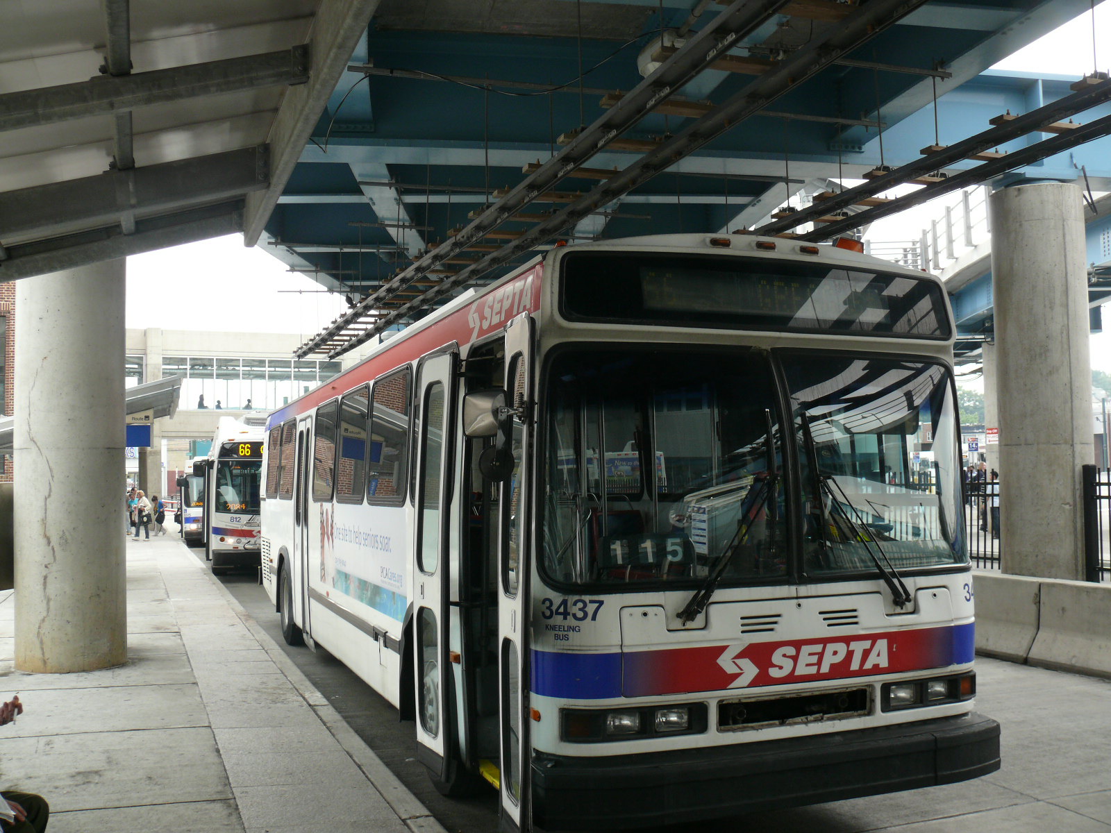 Workers Remind Philadelphia Pols That Transit Cuts Kill